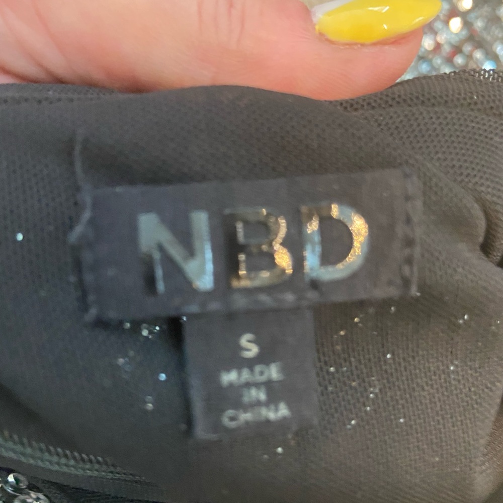 Sparkly New - image 3